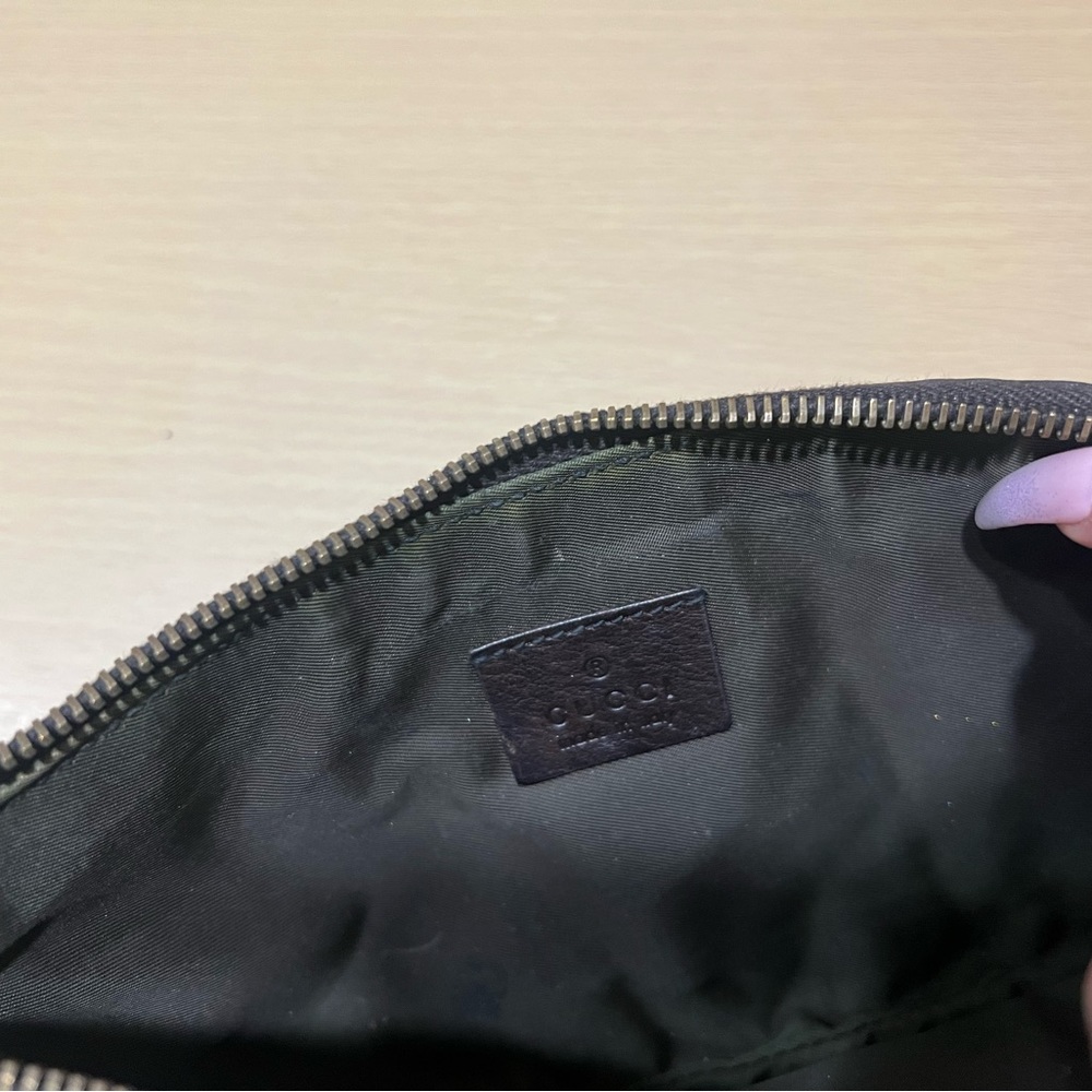 Gucci Wristlet - Picture 8 of 9